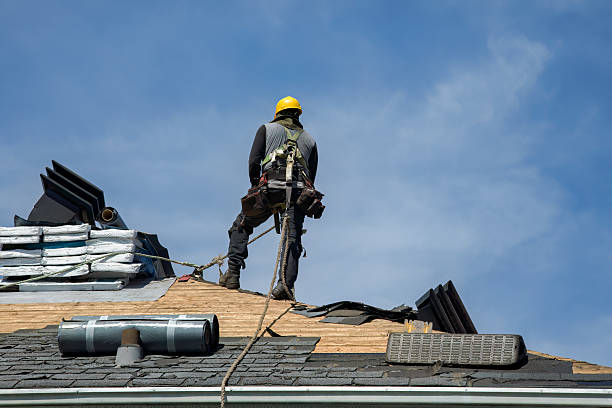Professional Gutter Installation technician working in Crawford, MS